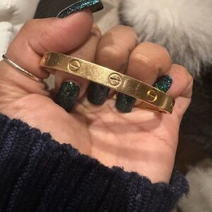 Cartier love bracelet